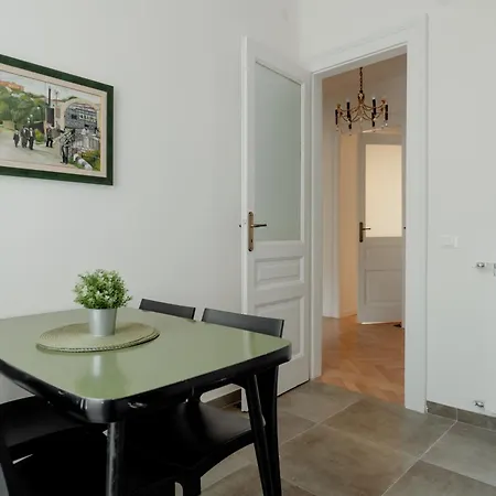 Apartament Eva